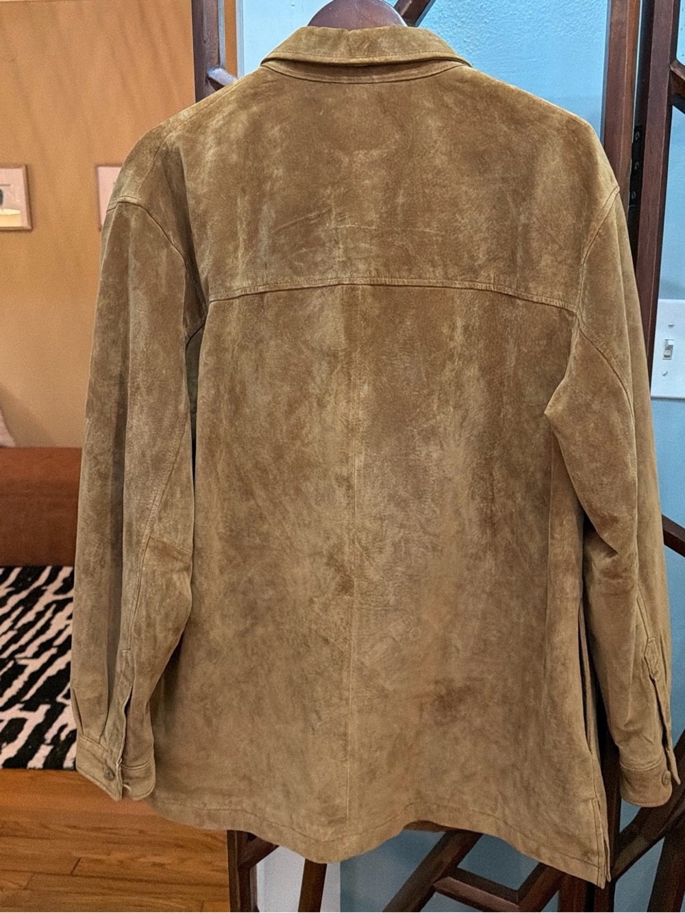 Men’s Vintage Genuine Leather Button Down Shirt Jacket - Picture 4 of 4